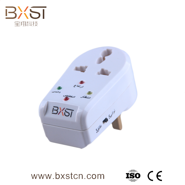 Protector de voltaje BXST con socket universal para computadoras v005