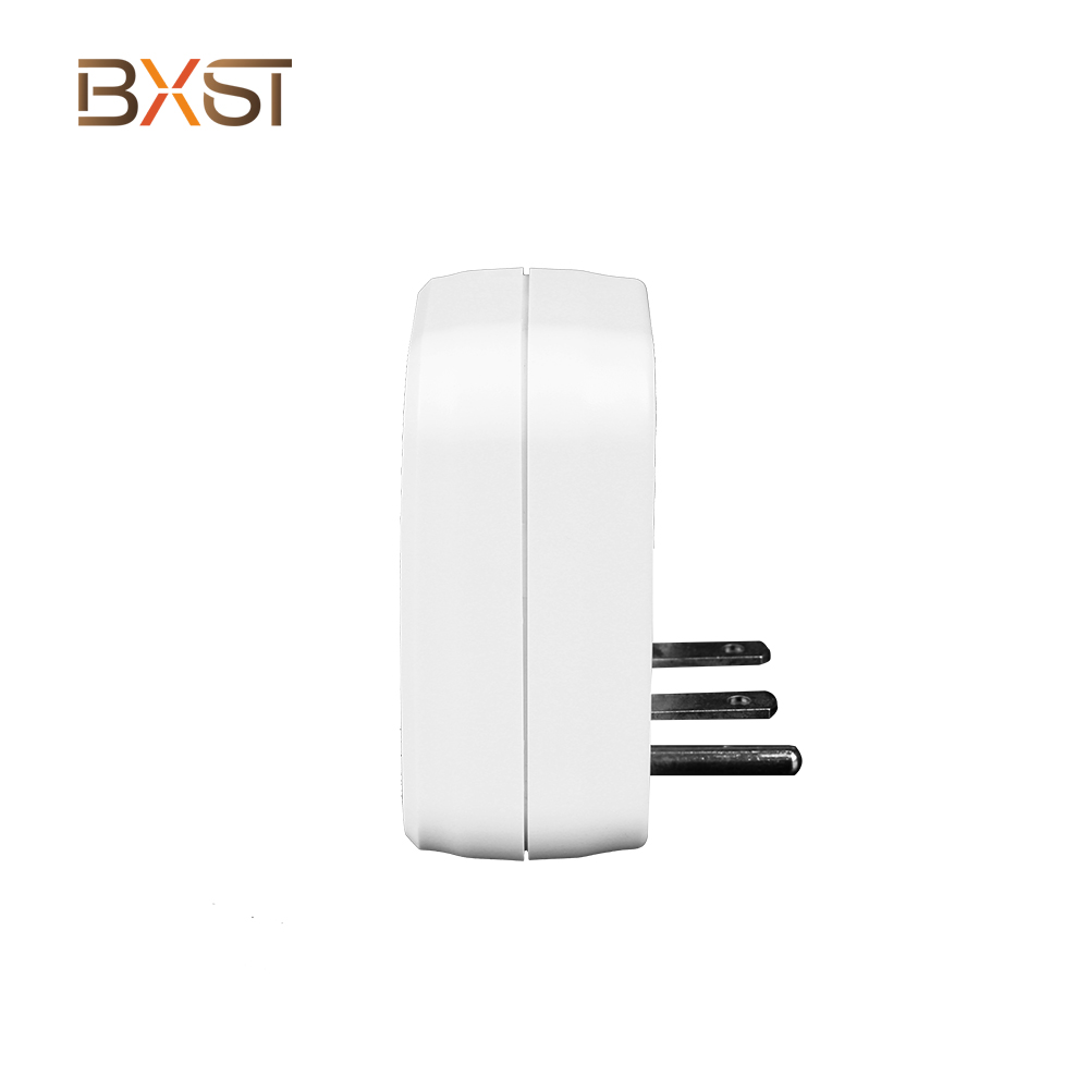 Protector de voltaje BXST con socket para inicio V199-220V